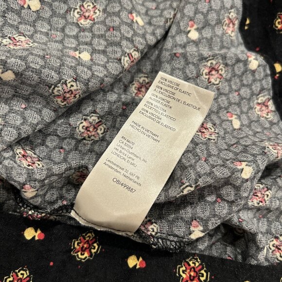 Free People All Mine Black One Shoulder Smocked Mini Dress S Floral Boho - Picture 9 of 9